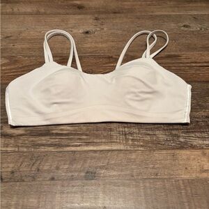 Lululemon like a cloud bra size 8